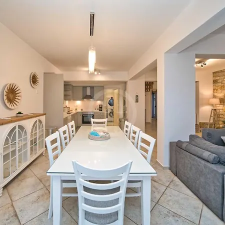 Clementine Villa Porto Heli